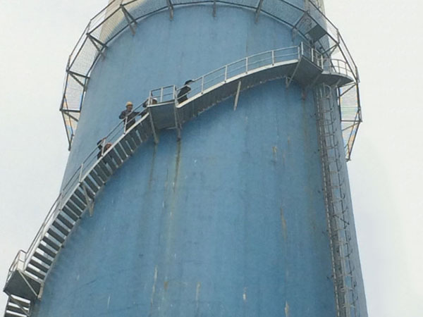 现场采样进行中